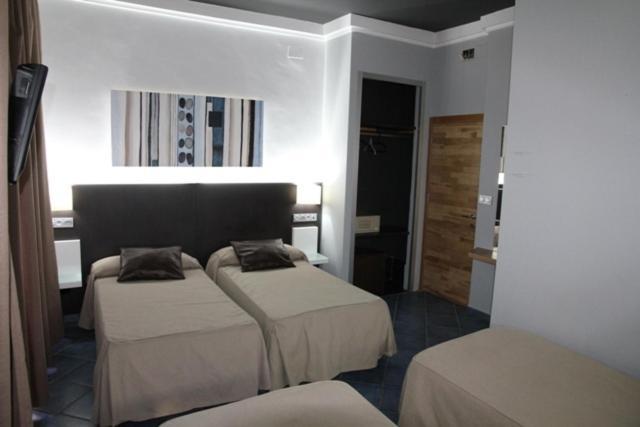 Hostal Plaza Ruiz Θέουτα Δωμάτιο φωτογραφία